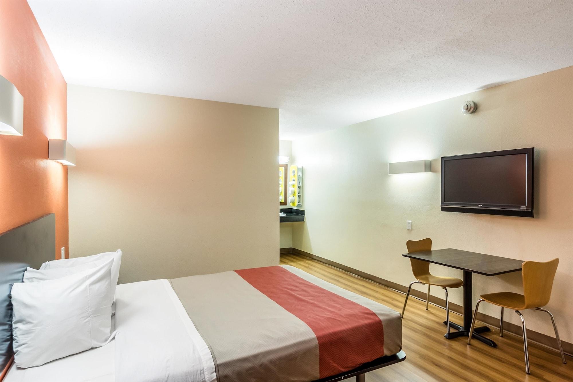 Motel 6 New Brunswick Exterior foto